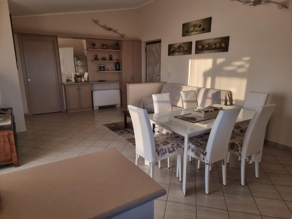 B&B E Casa Vacanza Al Castello Roccella Ionica Kültér fotó