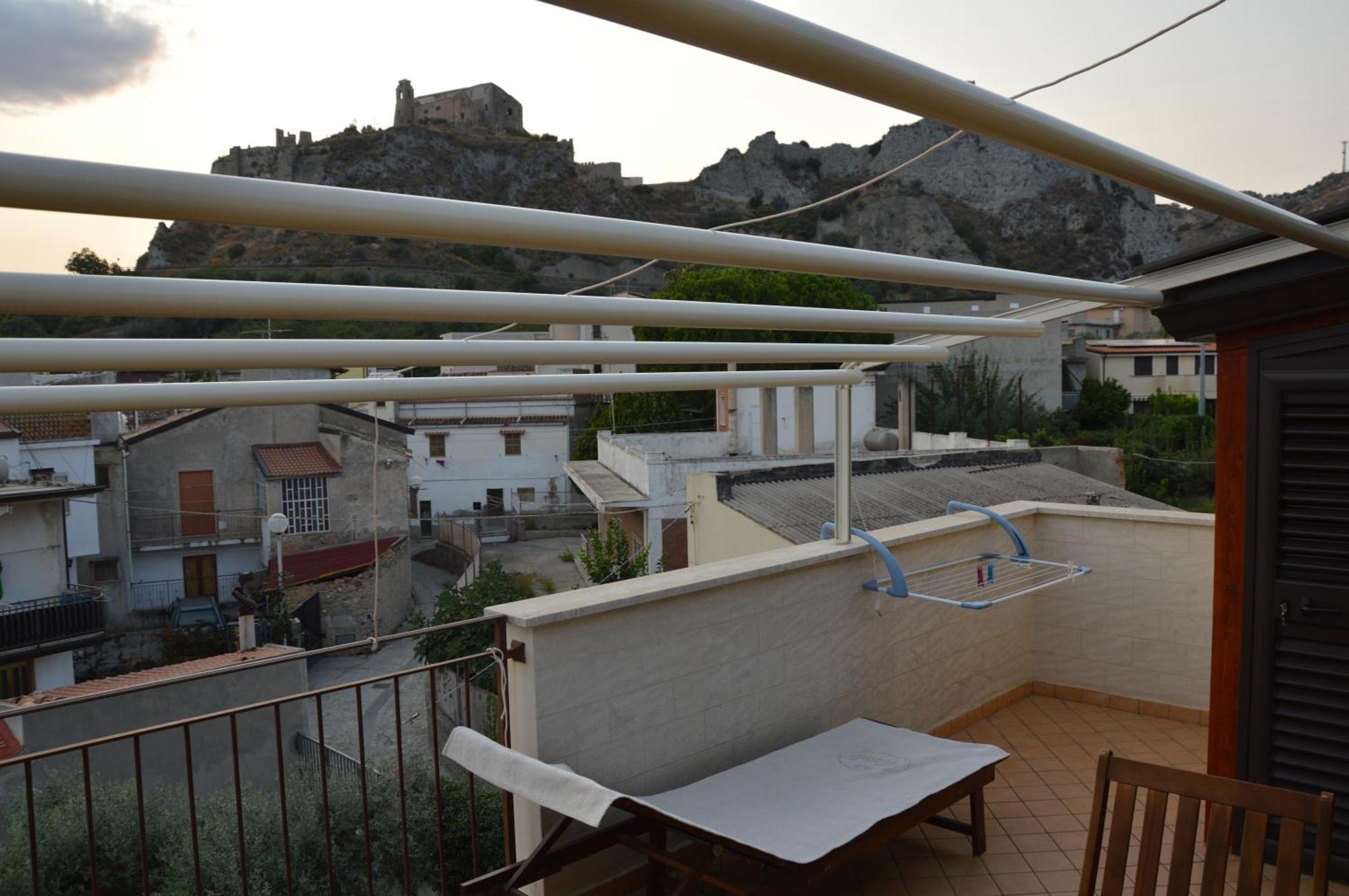 B&B E Casa Vacanza Al Castello Roccella Ionica Kültér fotó
