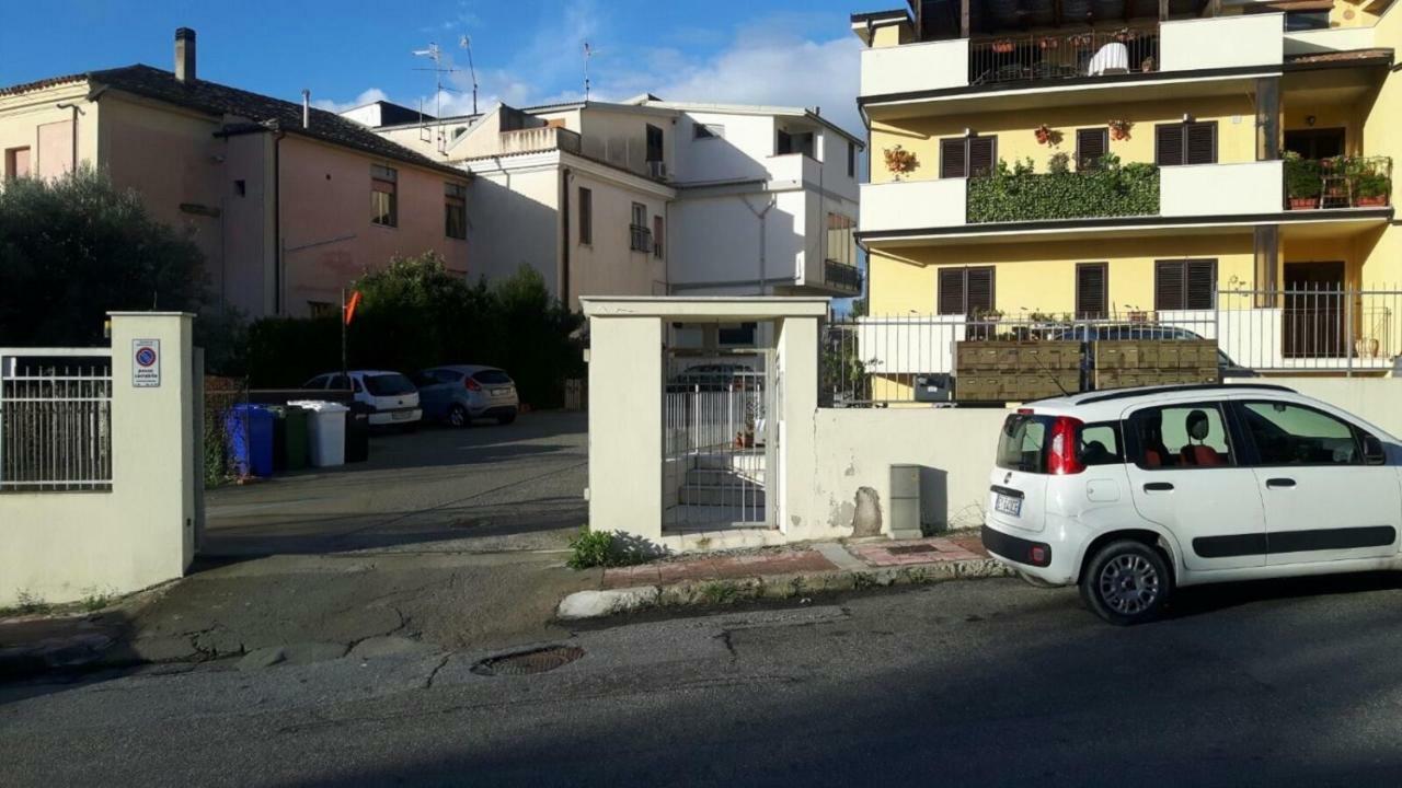 B&B E Casa Vacanza Al Castello Roccella Ionica Kültér fotó